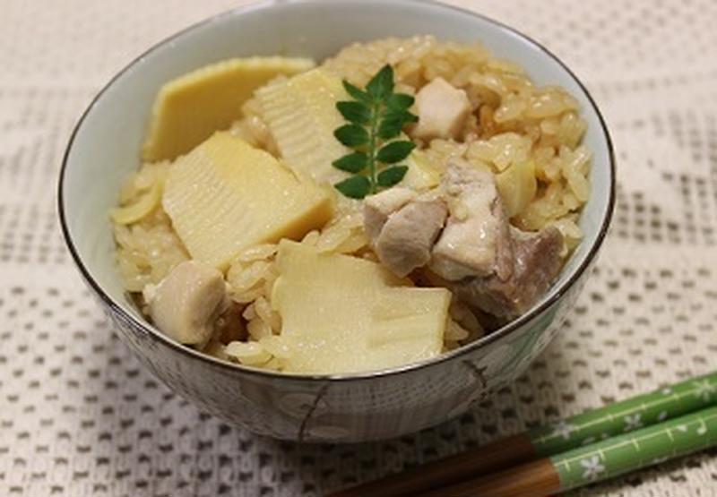 炊飯器で簡単！たけのこ鶏めし