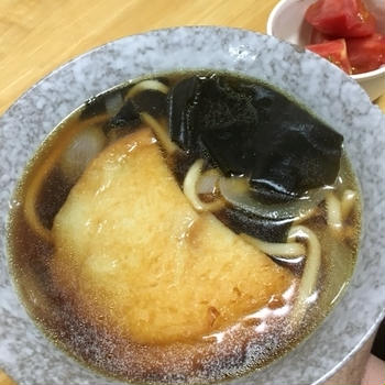 美味しいものには目がない！