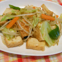 厚揚げと野菜のオイマヨ炒め