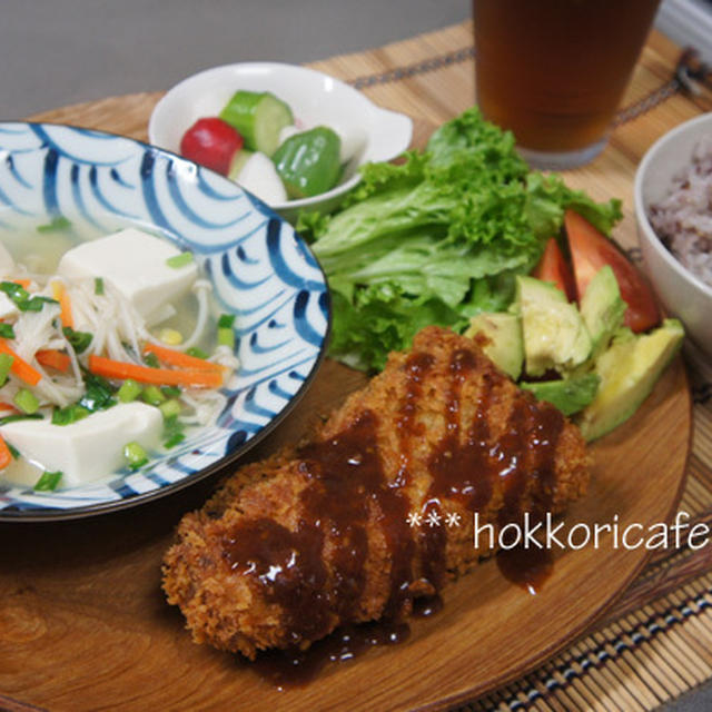 （夕飯）　まぐろのトロカツ定食
