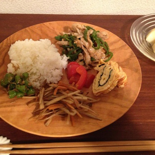 お弁当の残りで...。