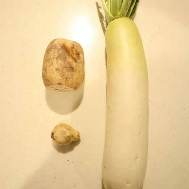 咳が止まらない～！！サムゲタン鍋で喉の炎症を抑えよう！！