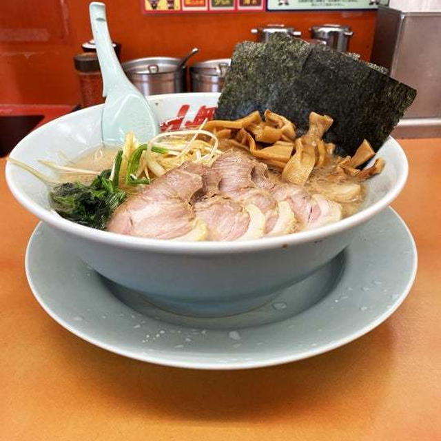 醤油ネギチャーシュー麺を味濃いめで啜る 〜メンマ ・山岡家〜