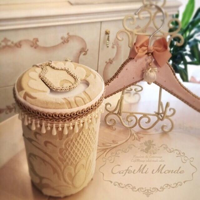 フリルスカートのボトルウェットとか♡カフェミナージュ