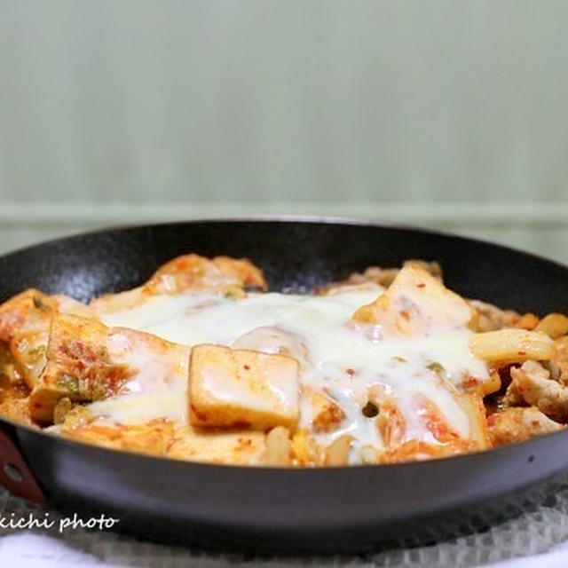 「豆腐豚キムチのチーズ焼き」＆「佐渡で食べたお昼ご飯」