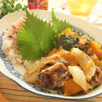 休日ごはん！ビールもごはんもススム♪かぼちゃ鯖ガパオ