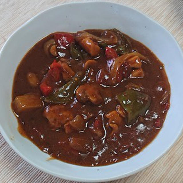 大根入りトマト風味のチキンカレー