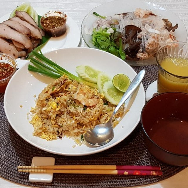 【飲食店】トンクルアンでデリバリーしたタイ料理＠バンコク/Delivery from Thonkrueng Restaurant in LINE MAN/อาหารที่มาจากร้านต้นเครื่อง