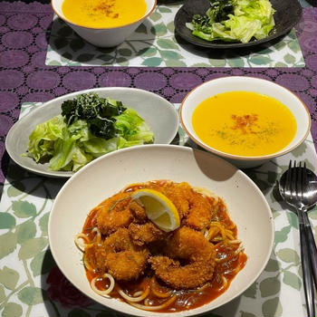 小海老フライあんかけスパの献立