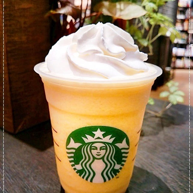 想像と違ったスタバ新作☆クラッシュ オレンジ フラペチーノ®