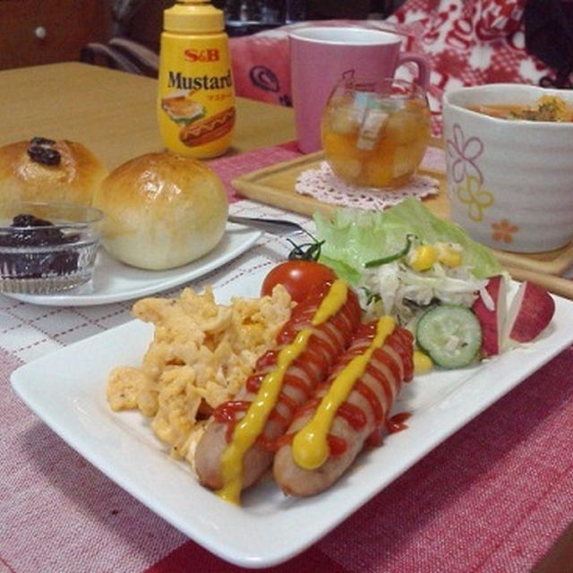 朝ご飯のような夕方ご飯とプチパン作り☆