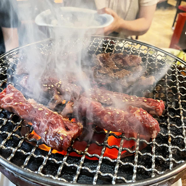 妻と娘と夕方からホルモン部