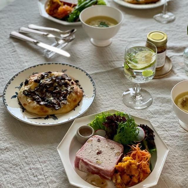 お友達が遊びに来てくれて、ランチとお茶会で食べまくった♪