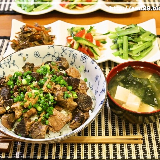 マグロのあら煮丼の献立