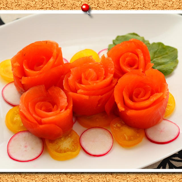バレンタインやパーティーに♪　薔薇サーモンのサラダ