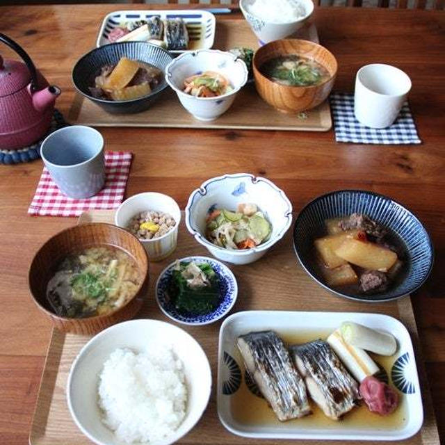 さわらの焼きびたし と 牛大根。