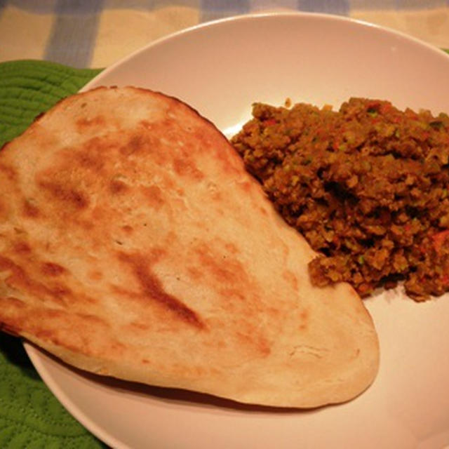 パプリカたっぷりのキーマカレー