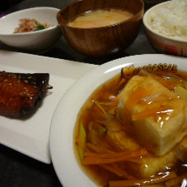サバみりん干しとあんかけ揚げ豆腐