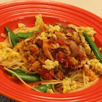 スパイスアンバサダー＊お花畑♪千切り野菜の＊ミートパスタ☆彡