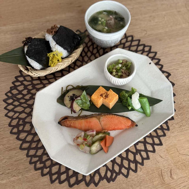 まごわやさしい朝定食