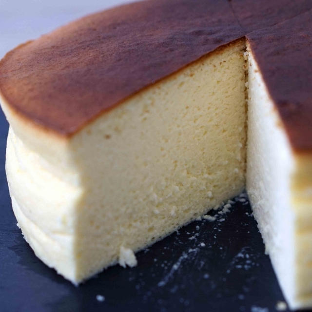 スフレ チーズケーキのレシピ　ひび割れない為に重要なポイント