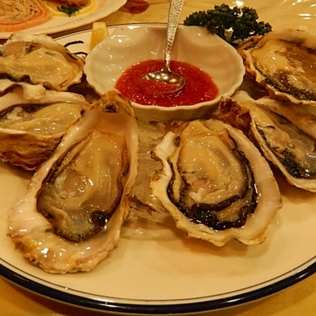 熱海で生牡蠣