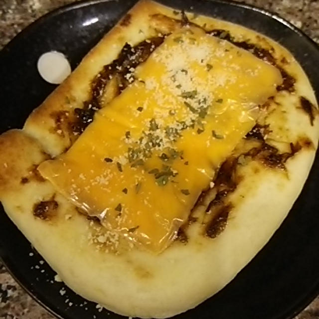 ねり昆布チーズ焼きナン