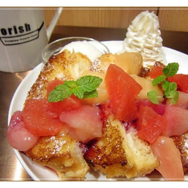 白桃のフレンチトースト☆Ivorish(アイボリッシュ）渋谷