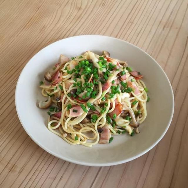 ベーコンとしめじのバターしょうゆスパゲッティ