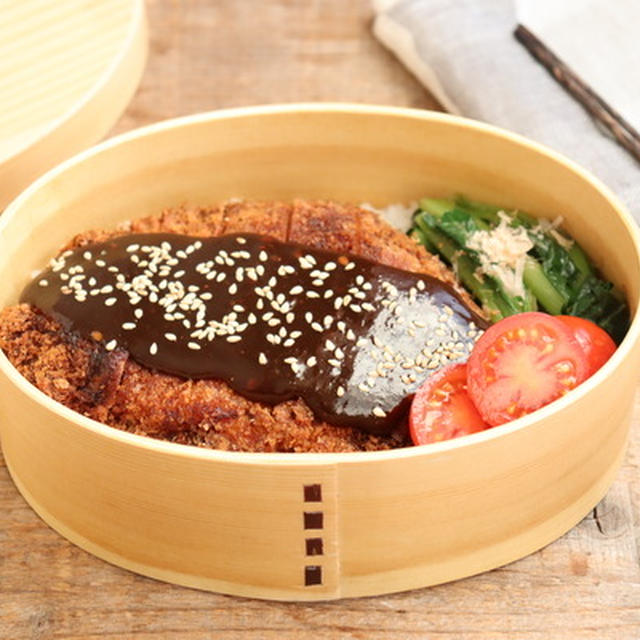 最近の中学生弁当（味噌カツとかカスクートサンドなどなど）