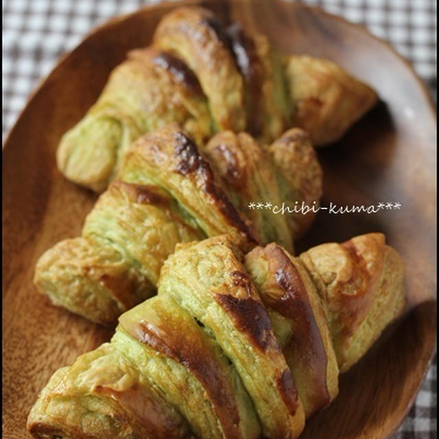 バターたっぷり抹茶ロール・・・とでも言っておこう(;´∀｀)