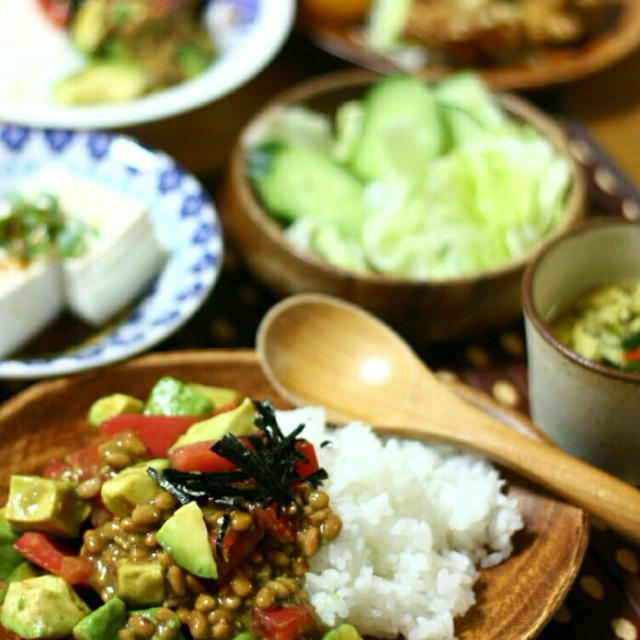 祝100レポ♪「納豆とトマトのアボカド丼」と、プチ育児日記。