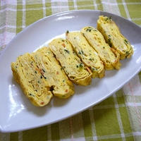 混ぜ込みわかめで玉子焼き♪