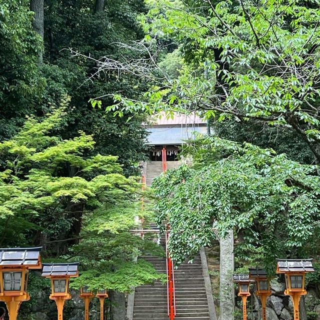 売布神社　　宝塚にある縁結びの神社　中山寺からてくてく歩きました　面白い張り紙