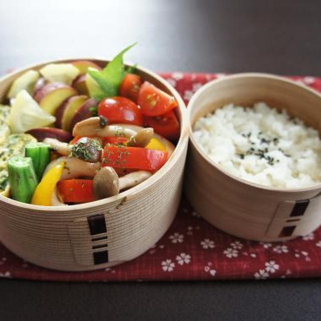 お弁当×ハンカチのアイロンがけ