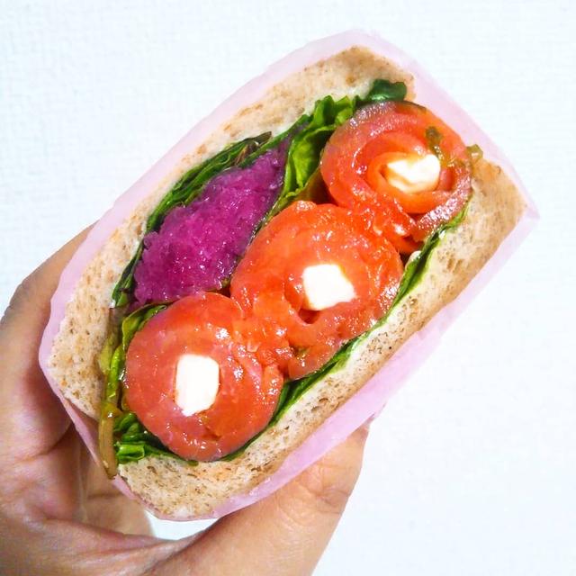 パン☆Johanのサンドは具だくさん