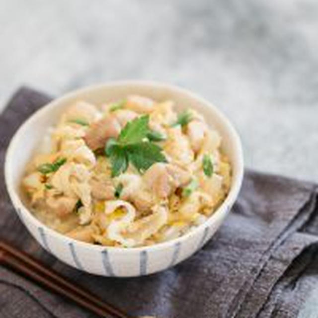 Oyako Donburi (Chicken & Egg Rice bowl)