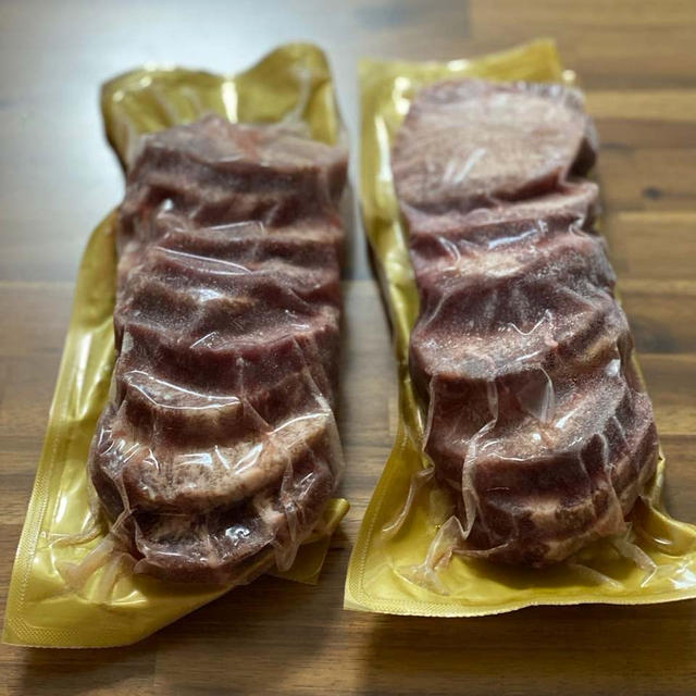 今夜はふるさと納税で注文した牛タンを食べます♡