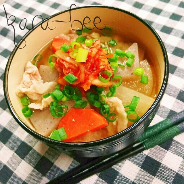 乗せるだけ豚キムチ豚汁♡温かいものをあなたへ