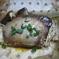 【レシピ】レンジで☆ぶりときのこの紙包み蒸し