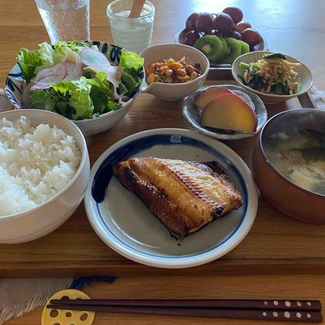 手抜き朝ごはん。