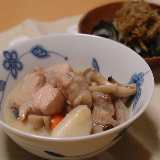 根菜いっぱい豆乳シチュー