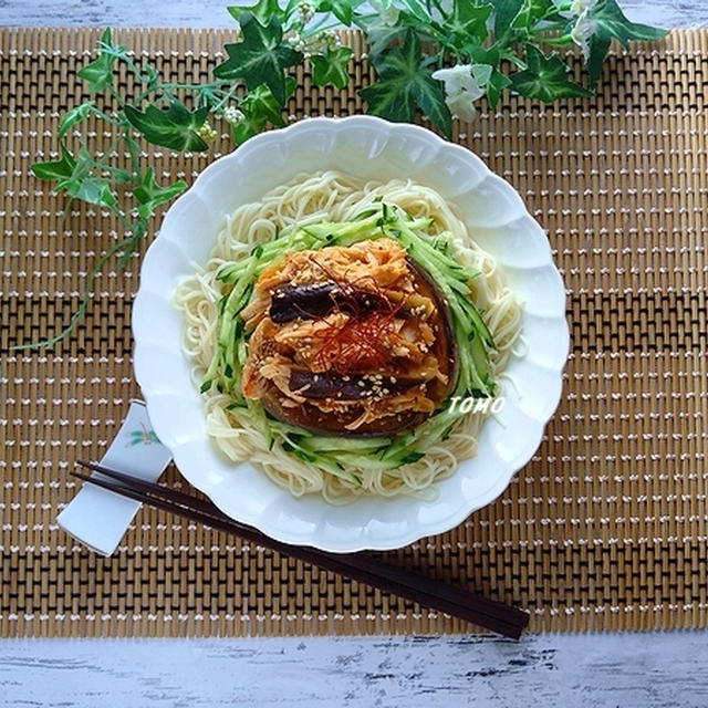 暑い日に♪鶏ささみとなすのキムチ素麺