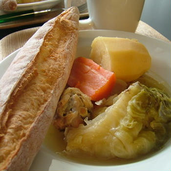 美味しいパンとポトフ