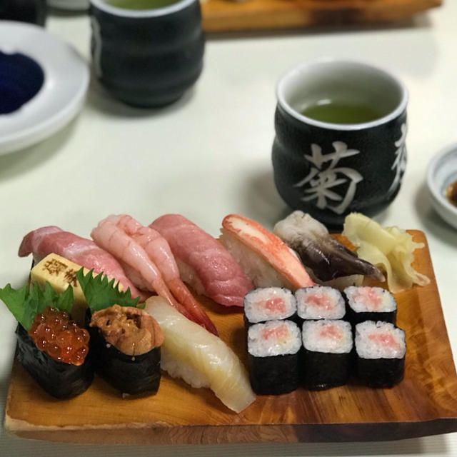 内房線　青掘駅前で幸せになるお寿司を。