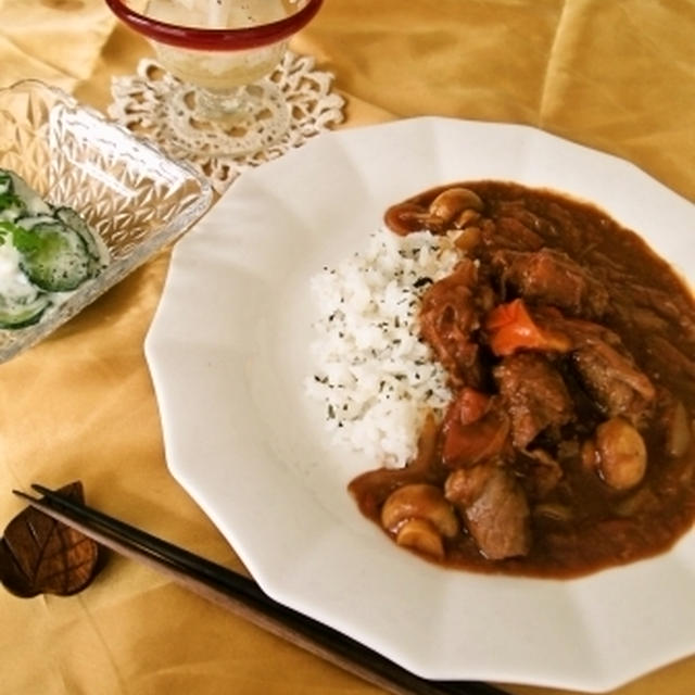 ＊カレー試作中とキュウリのライタ～５９Ｋｃａｌ＊