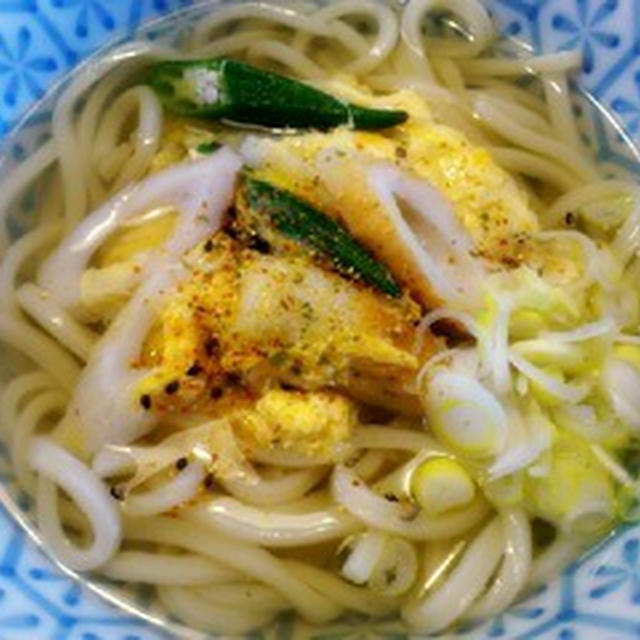 関西風うどんです。