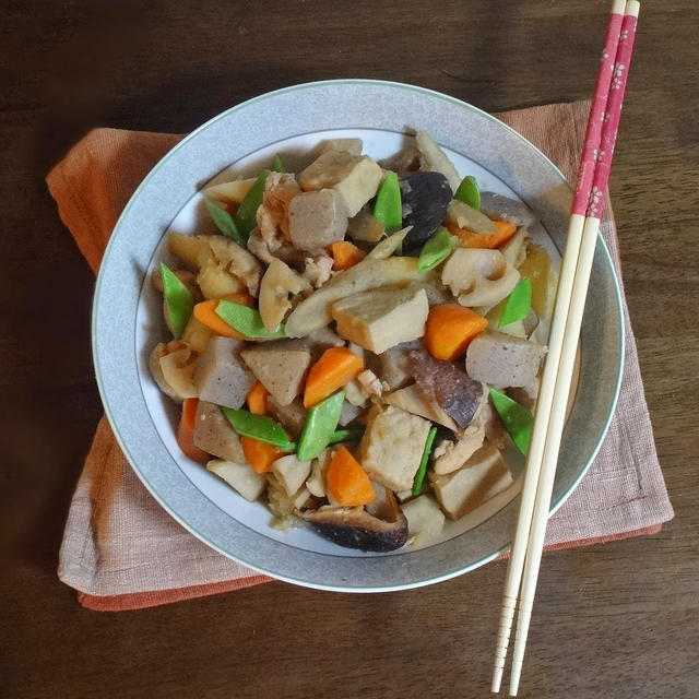 フライパンでつくった高野豆腐入りの筑前煮