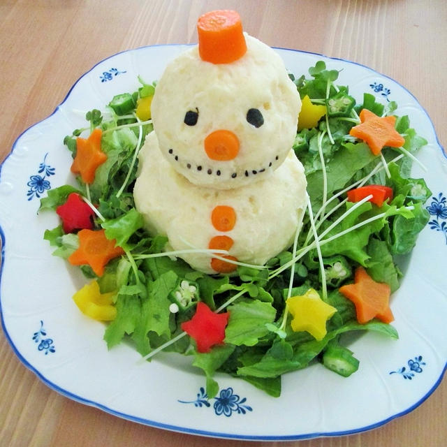 クリスマスに(^^♪ スノーマンのポテトサラダ