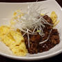 ふわふわたまごの肉味噌がけ